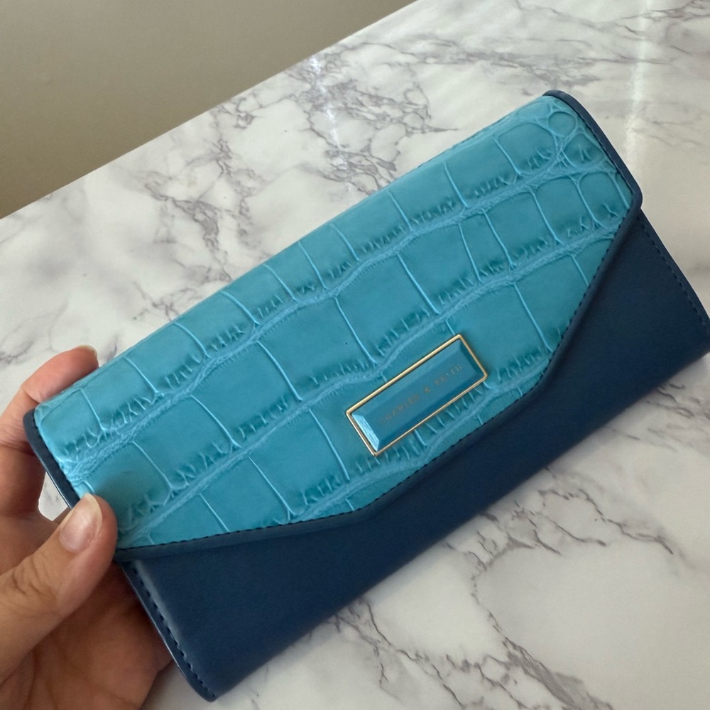 Blue Crocodile-Embossed Women's Wallet